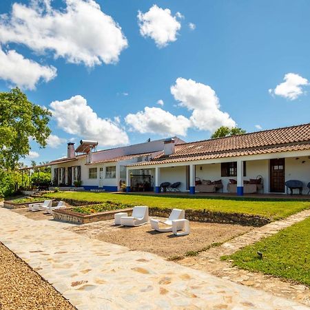 Monte Pedras Negras Guest House São Luis Exterior photo