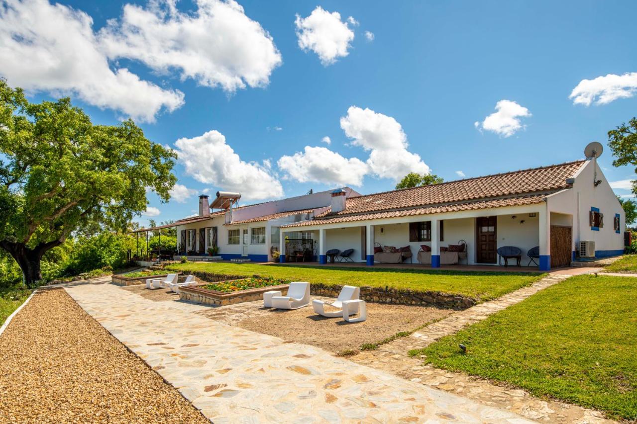 Monte Pedras Negras Guest House São Luis Exterior photo